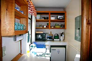 Ledges Cottage has a small kitchenette.